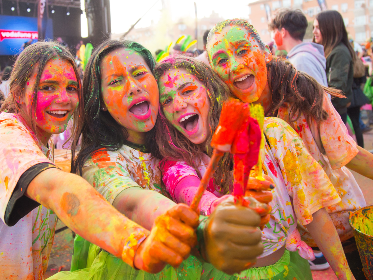 Festival HOLI DAY PARTY
